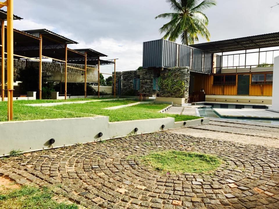 Hotel Tropicopia Mysuru Zewnętrze zdjęcie